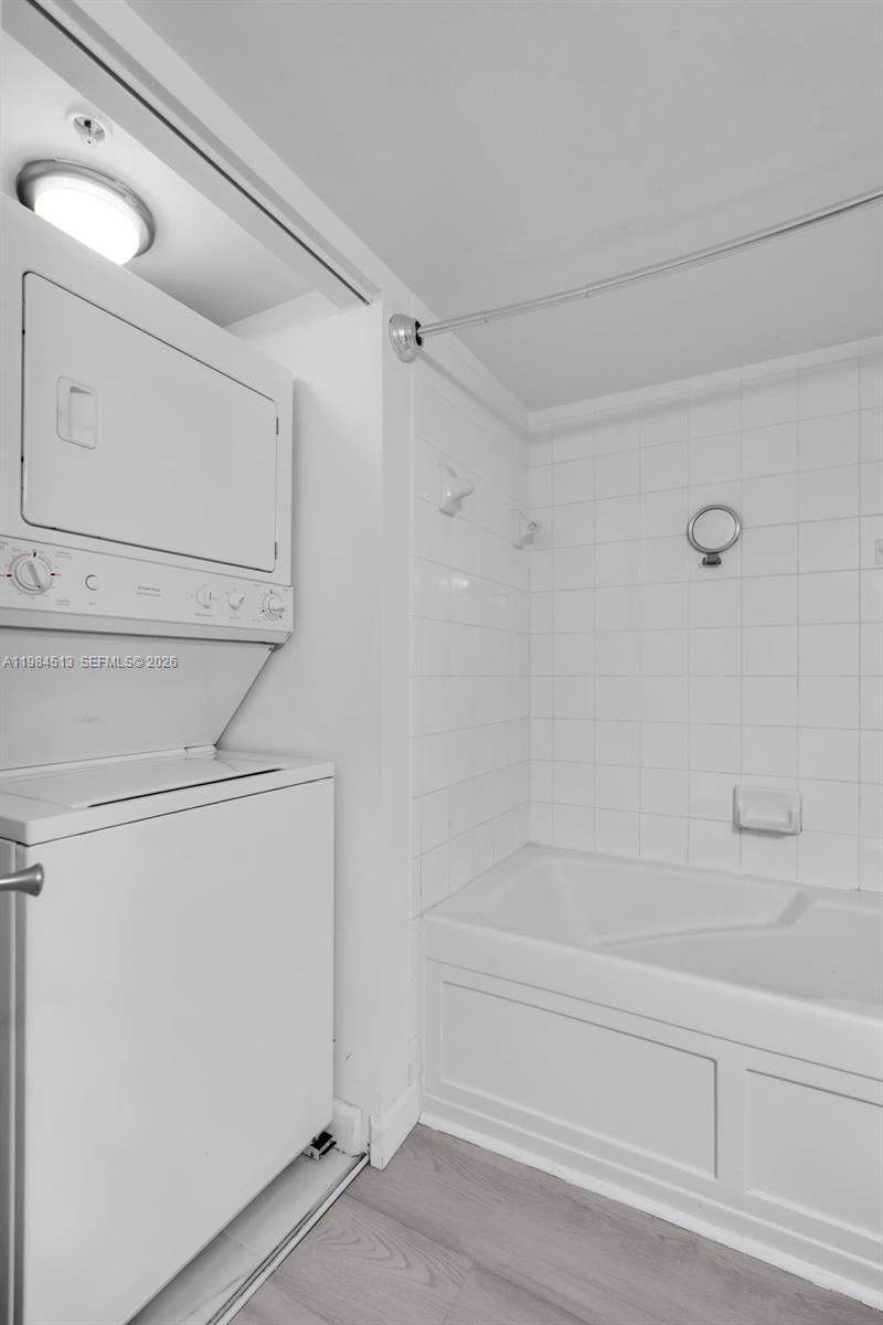 520 SE 5th Ave , Unit 1307, Fort Lauderdale, FL 33301 Photo