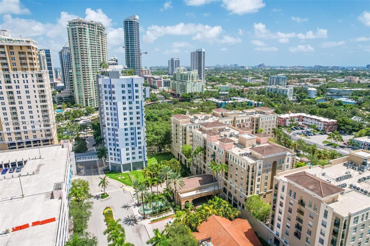 520 SE 5th Ave , Unit 1307, Fort Lauderdale, FL 33301 Photo