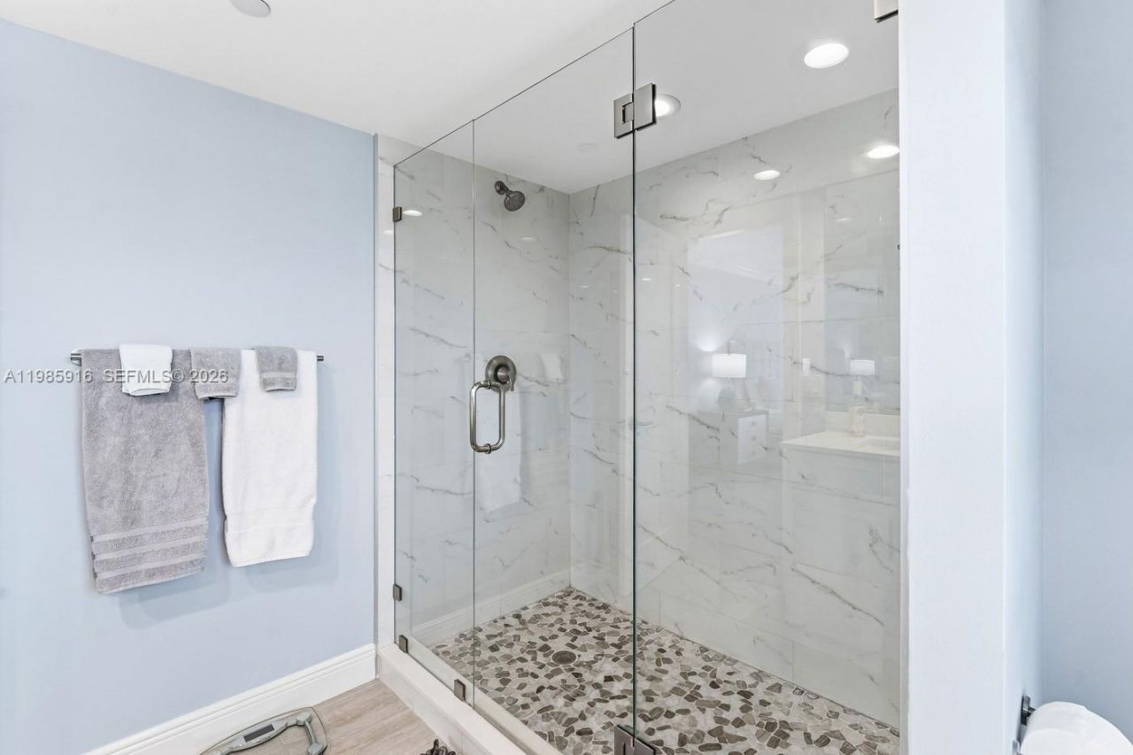 500 Ocean Dr, Unit E-12A, Juno Beach, FL 33408 Photo