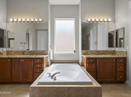 10058 Via Solano, Reno, NV 89511 Photo