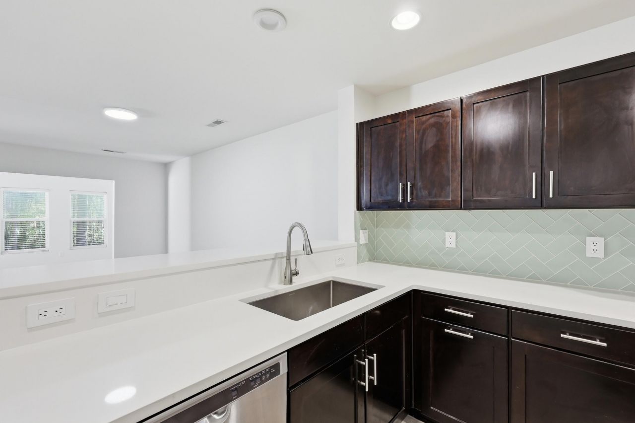 5150 Trump Street Photo 13