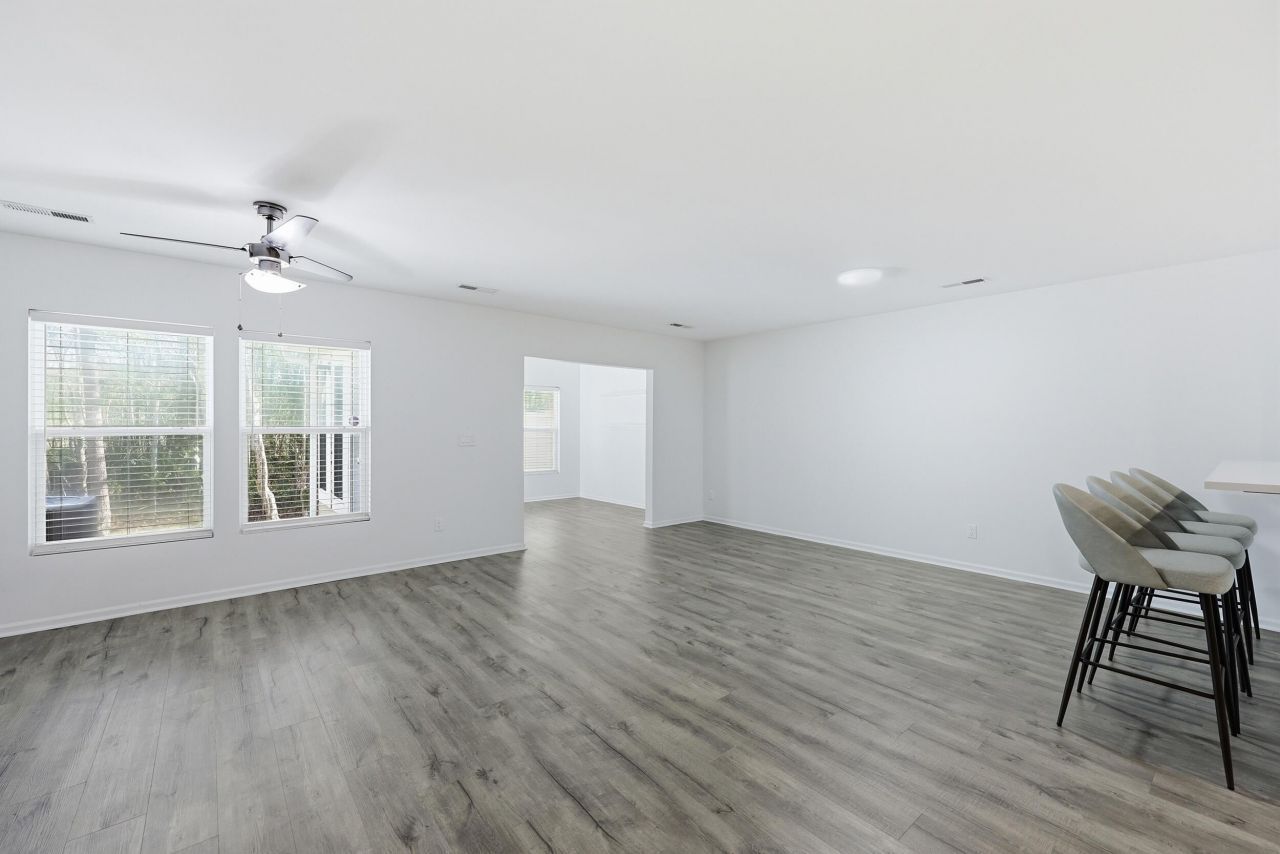 5150 Trump Street Photo 4