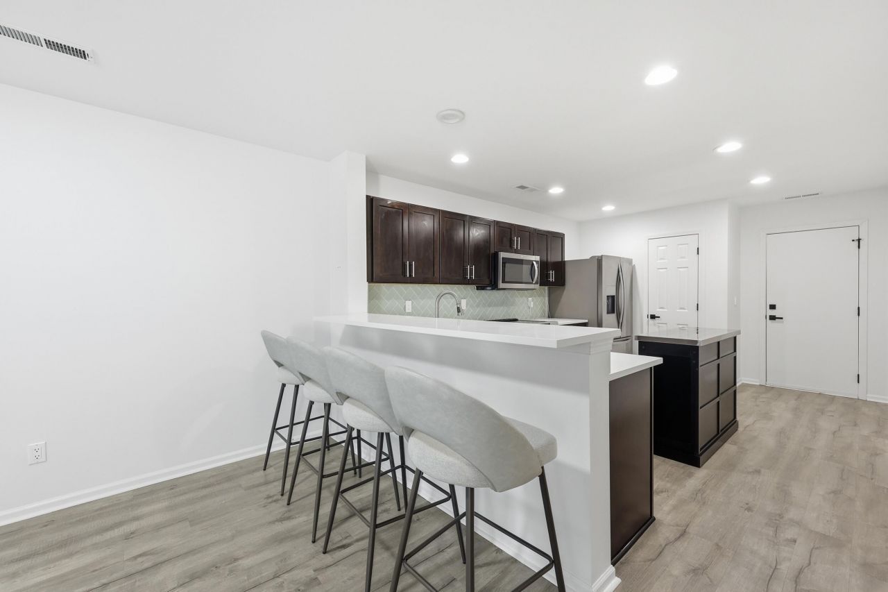 5150 Trump Street Photo 9