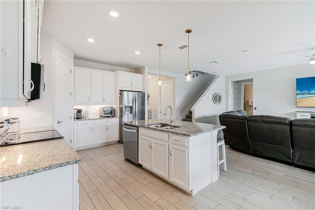 202 Spring Hill Lake Loop, Cape Coral, FL 33993 Photo