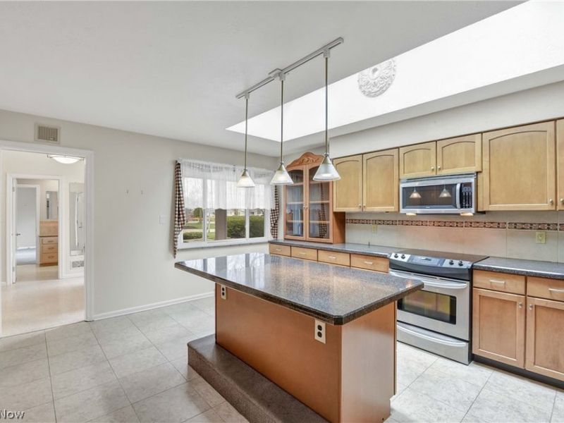 30513 Ednil Drive , Bay Village, OH 44140 Photo 13