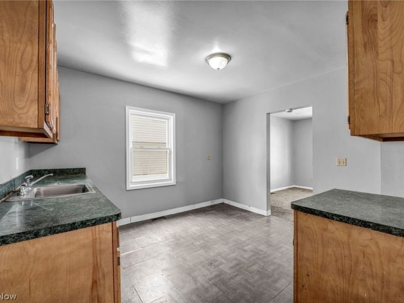 12805 Parkhill Avenue , Cleveland, OH 44120 Photo 17