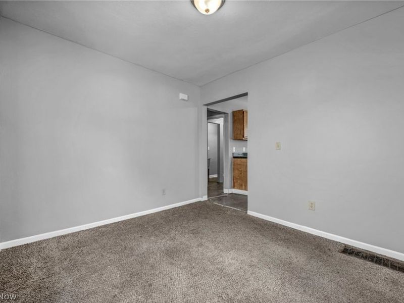 12805 Parkhill Avenue , Cleveland, OH 44120 Photo 23