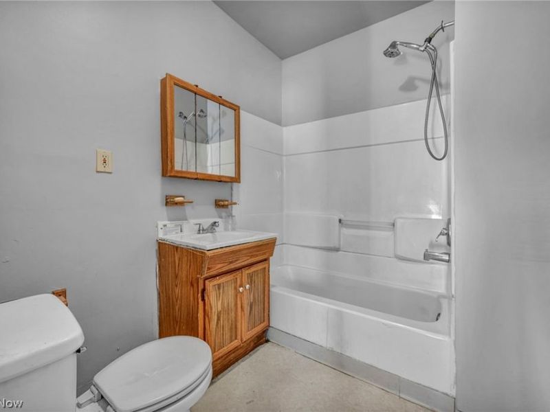 12805 Parkhill Avenue , Cleveland, OH 44120 Photo 26