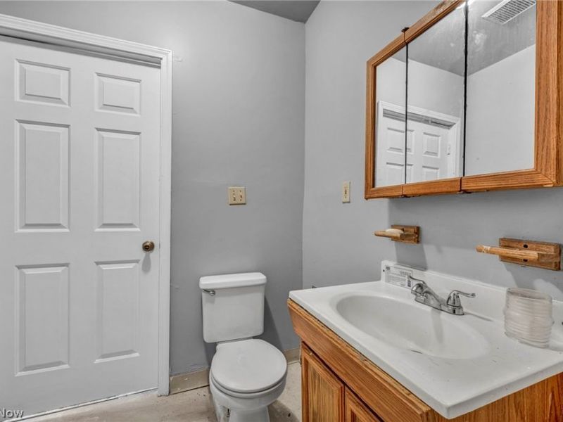 12805 Parkhill Avenue , Cleveland, OH 44120 Photo 28