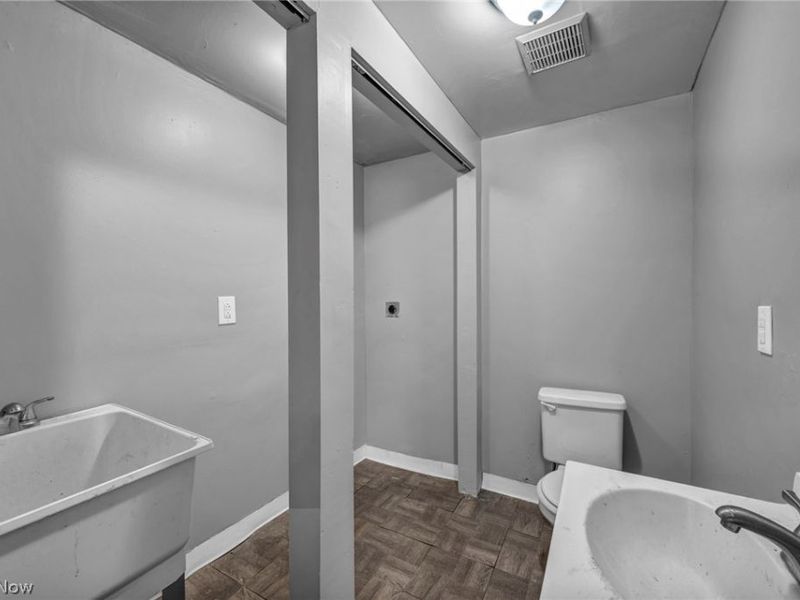 12805 Parkhill Avenue , Cleveland, OH 44120 Photo 35