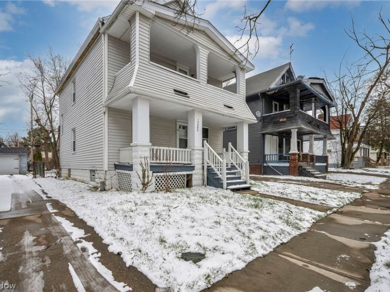 12805 Parkhill Avenue , Cleveland, OH 44120 Photo 4