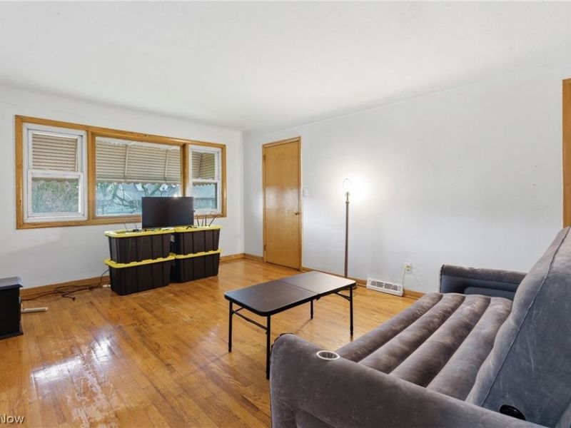 2497 E124 Street , Cleveland, OH 44120 Photo 11