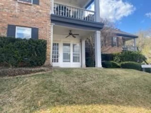 5 TOURNAMENT WAY DR, Unit 7, The Hills, TX 78738