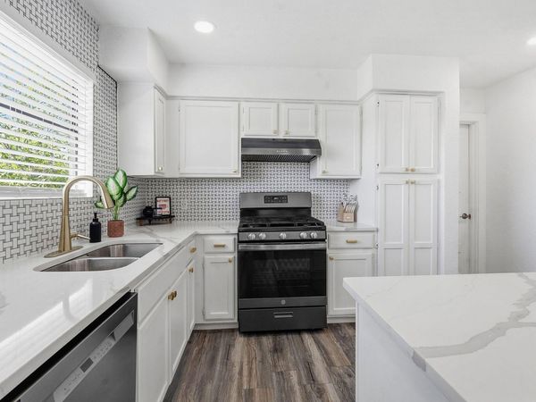 5800 Pinon Vista DR, Austin, TX 78724