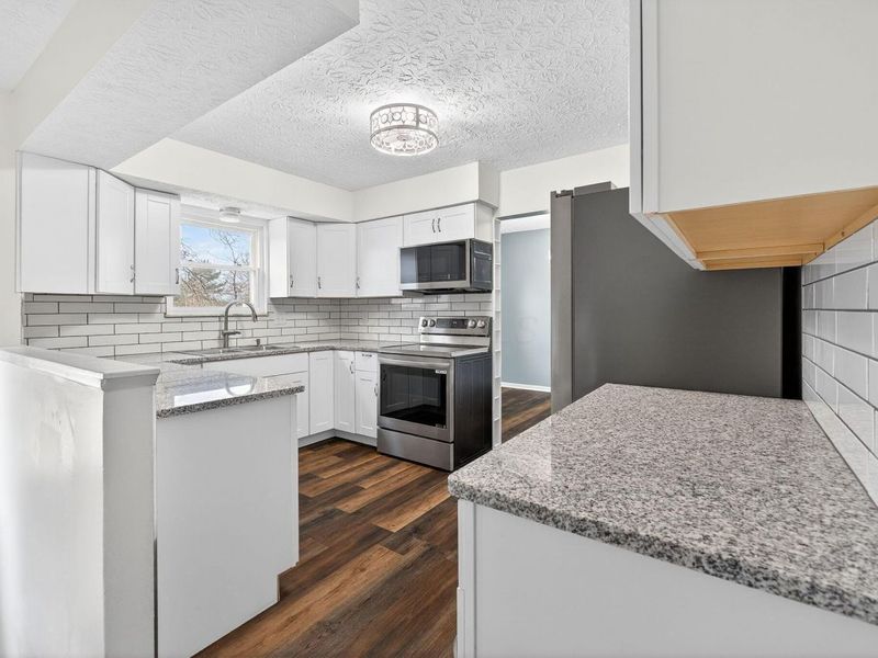 195 Parkwood Avenue , Pickerington, OH 43147 Photo 26