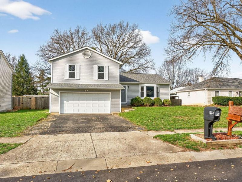 195 Parkwood Avenue , Pickerington, OH 43147 Photo 5