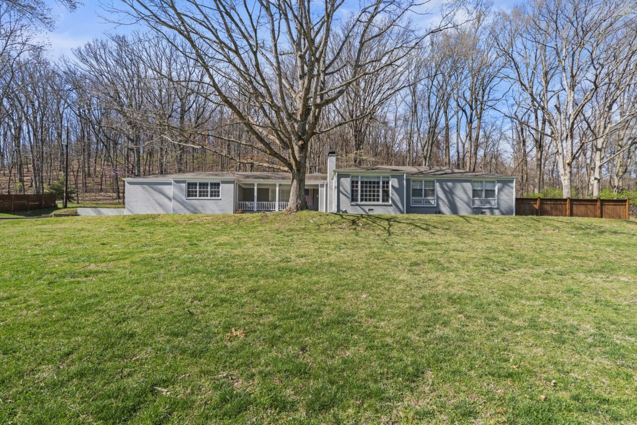 1020 Norfleet Dr, Nashville, TN 37220 Main Photo