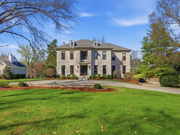 4304 Warner Pl , Nashville, TN 37205