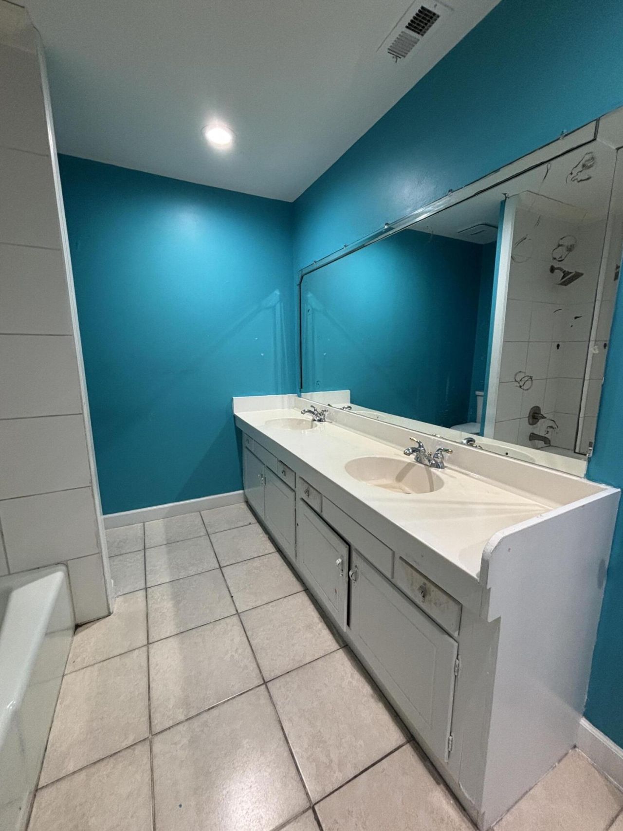 400 William Hilton Parkway Photo 5