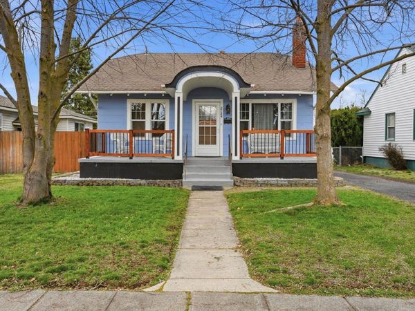 2124 W Jackson Ave, Spokane, WA 99205