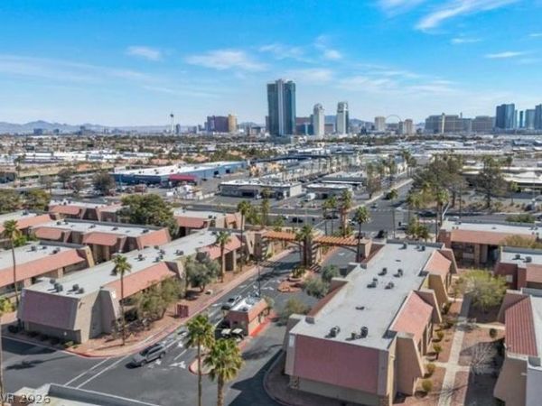 4450 Sandy River Drive , Unit 73, Las Vegas, NV 89103