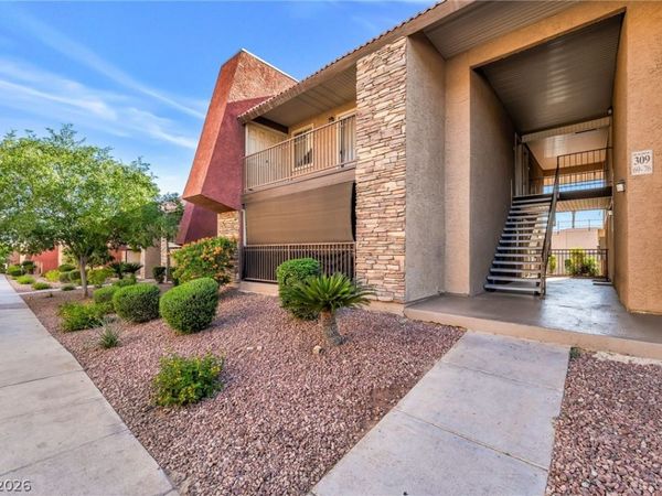 4450 Sandy River Drive, Unit 73, Las Vegas, NV 89103