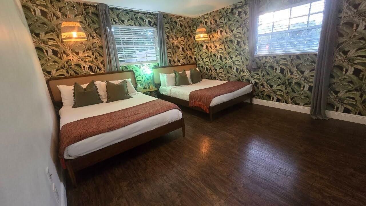 5700 NE 20th Avenue, Fort Lauderdale, FL 33308 Photo