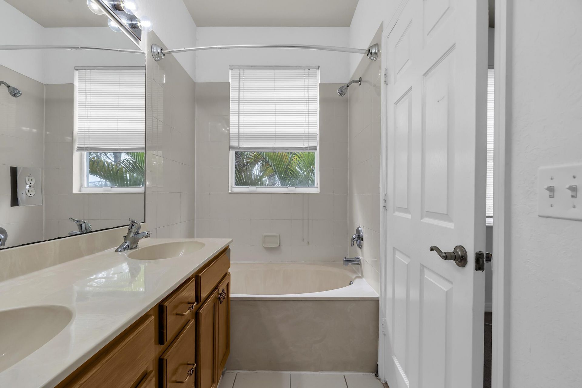 771 Pipers Cay Drive, West Palm Beach, FL 33415 Photo