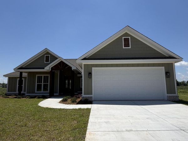 121 MICAWBER Loop, Hattiesburg, MS 39402