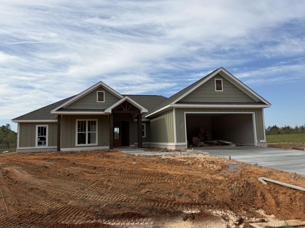 121 MICAWBER Loop, Hattiesburg, MS 39402