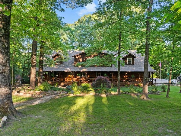 810 Marion County 4054, Harrison, AR 72601