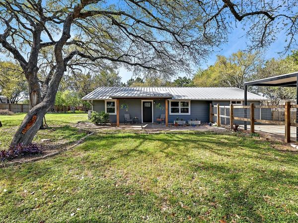 24807 Martin LN, Spicewood, TX 78669