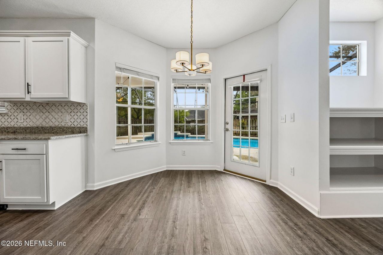 5608 Crest Creek Drive, Jacksonville, FL 32258 Photo