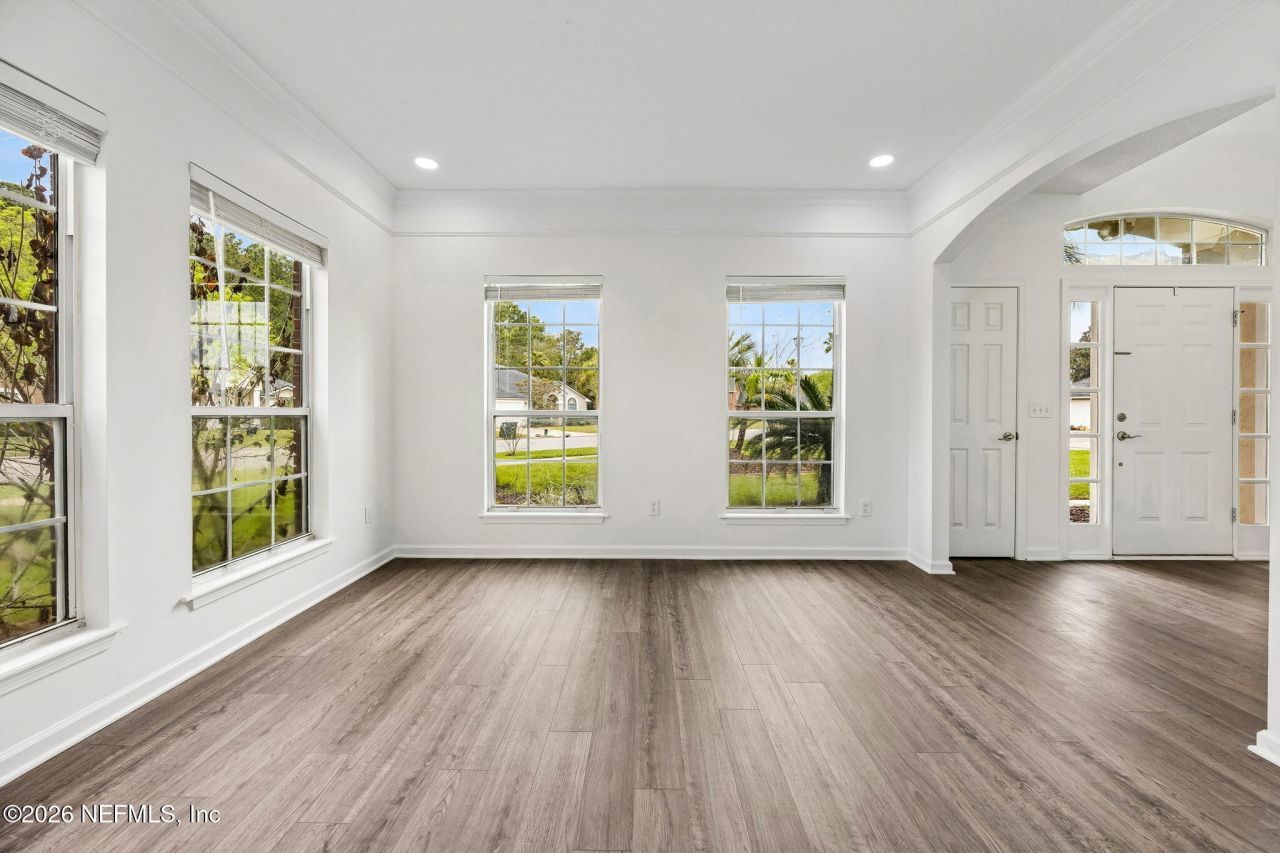 5608 Crest Creek Drive, Jacksonville, FL 32258 Photo