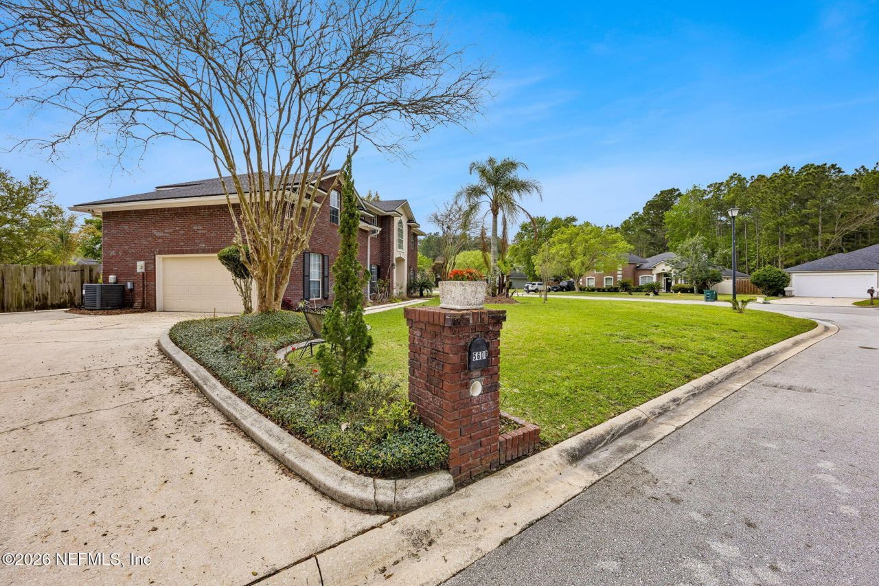5608 Crest Creek Drive, Jacksonville, FL 32258 Photo