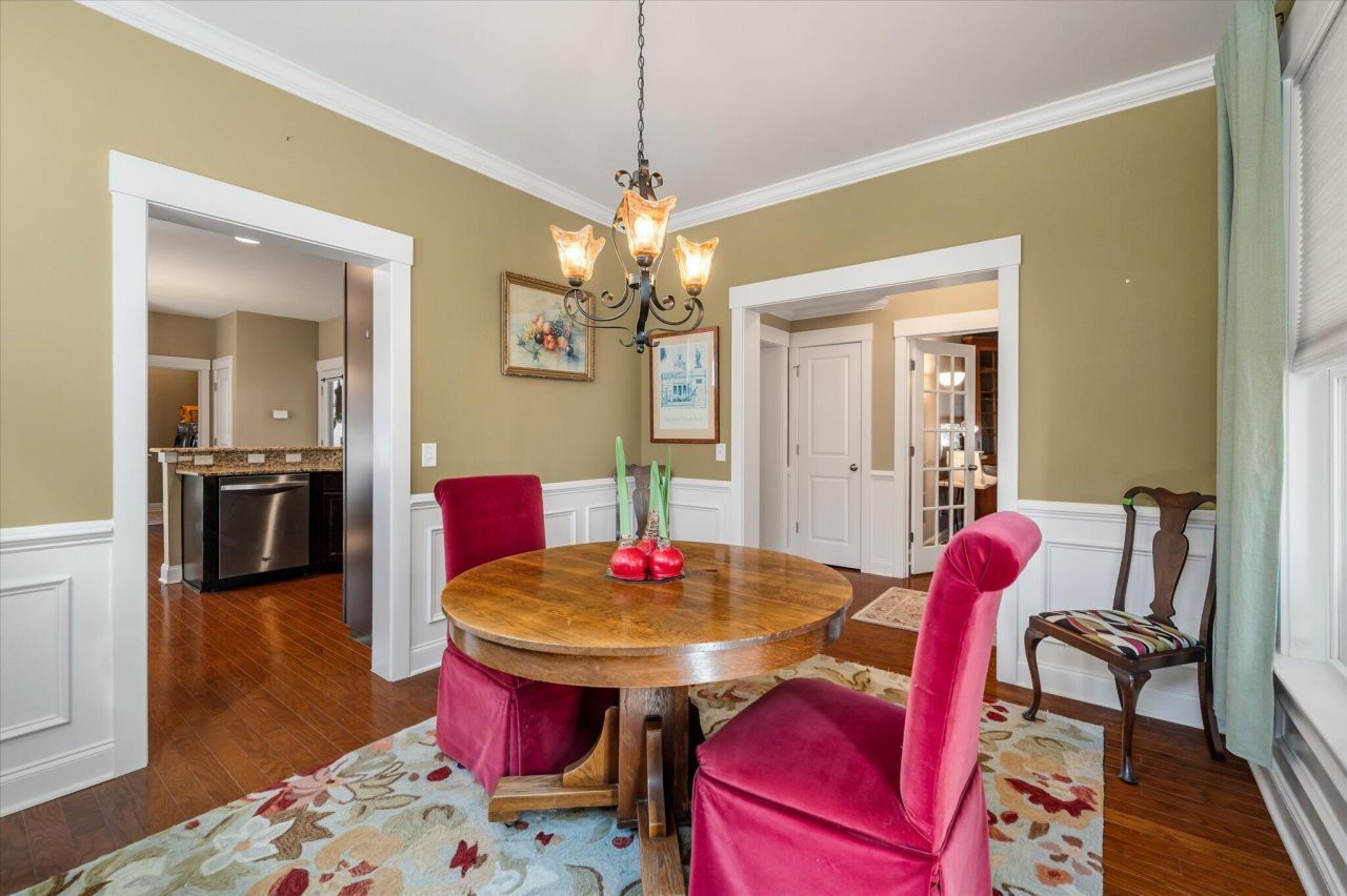 2591 Rutherford Way Photo 11