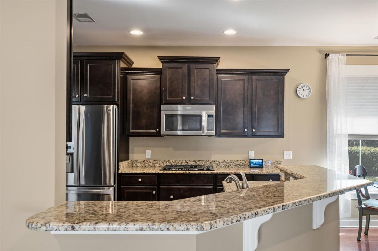 2591 Rutherford Way Photo 16