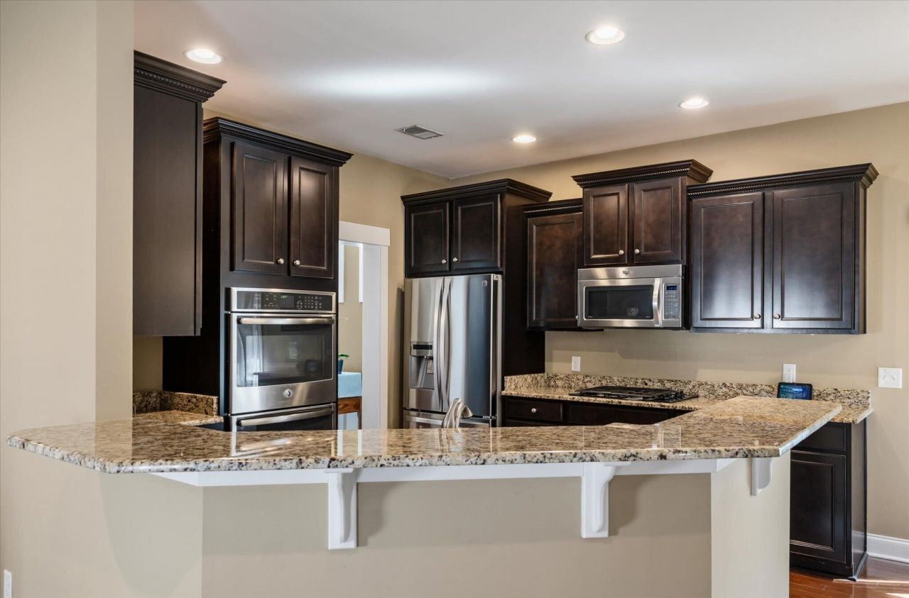 2591 Rutherford Way Photo 17