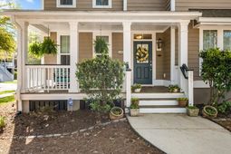 2591 Rutherford Way photo 4