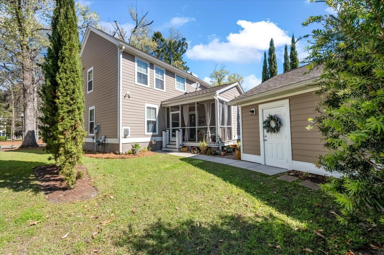 2591 Rutherford Way Photo 36