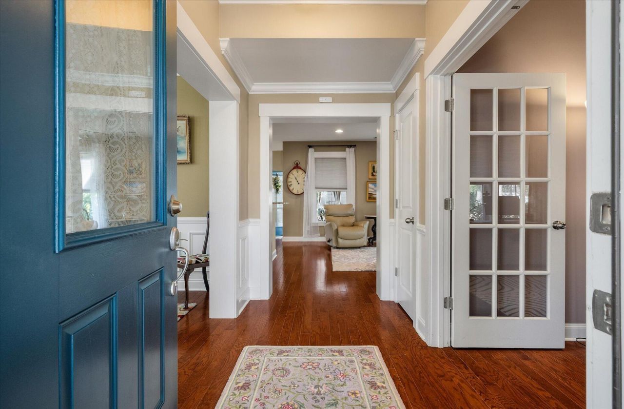 2591 Rutherford Way Photo 5