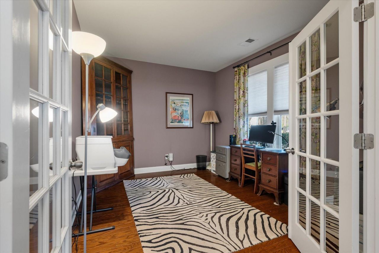 2591 Rutherford Way Photo 8