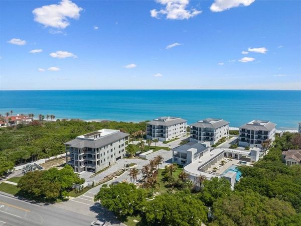 8050 Highway A1A, Unit 207, Vero Beach, FL 32963