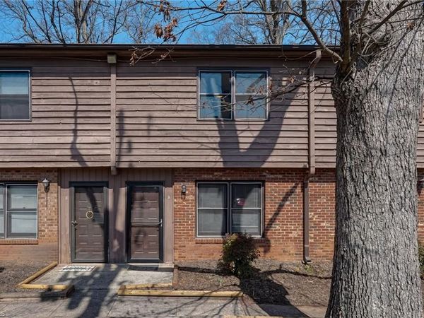 2224 Spring Garden Street , Greensboro, NC 27403