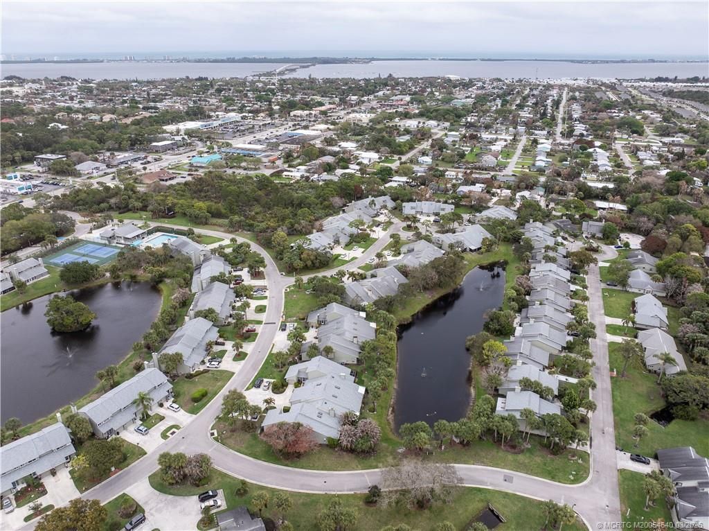 3293 NE Holly Creek Drive, Jensen Beach, FL 34957 Photo