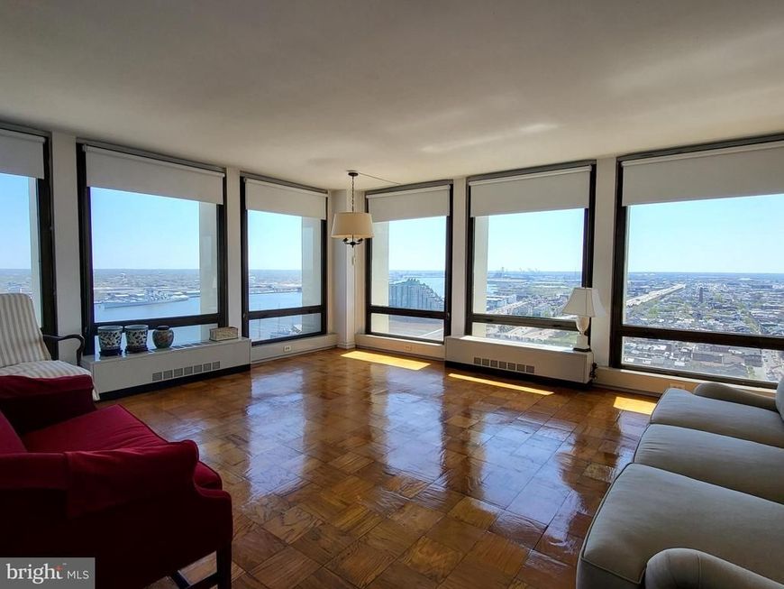 220 Locust Street, Unit 28DS, Philadelphia, PA 19106 Main Photo