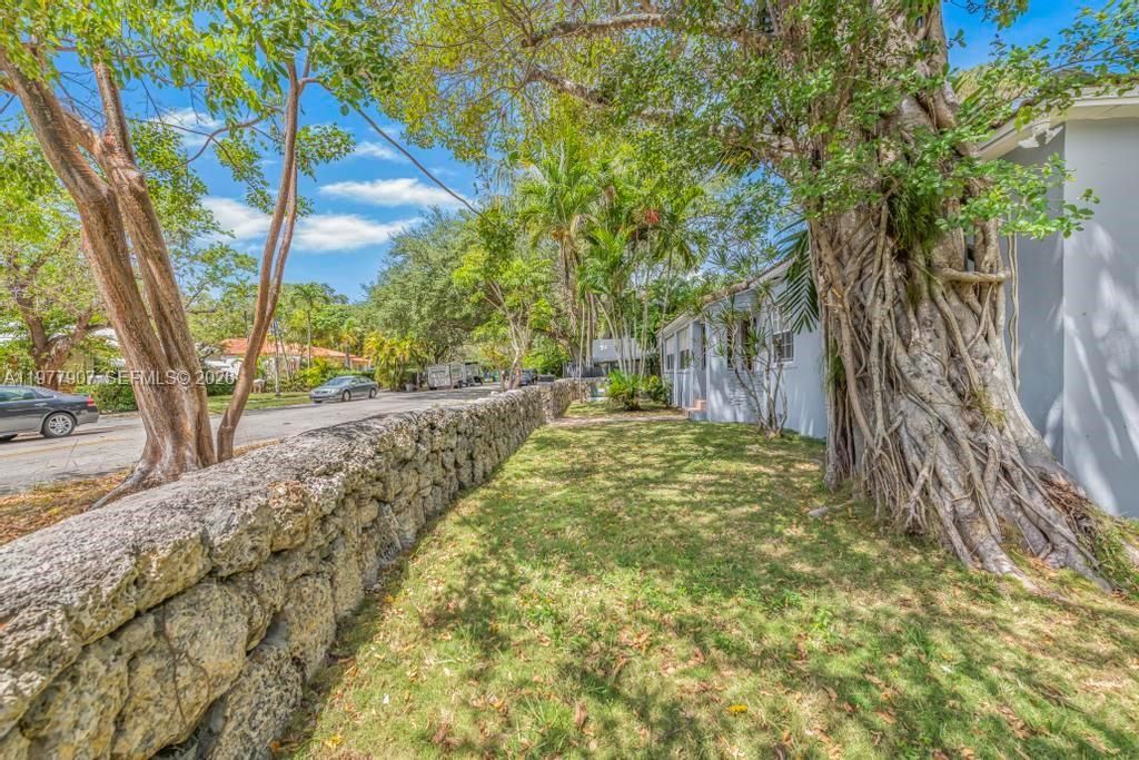 2301 Tequesta Ln, Coconut Grove, FL 33133 Photo