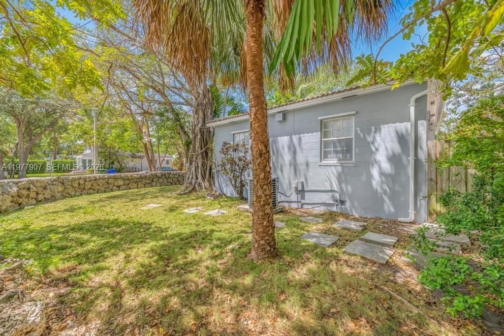 2301 Tequesta Ln, Coconut Grove, FL 33133 Photo