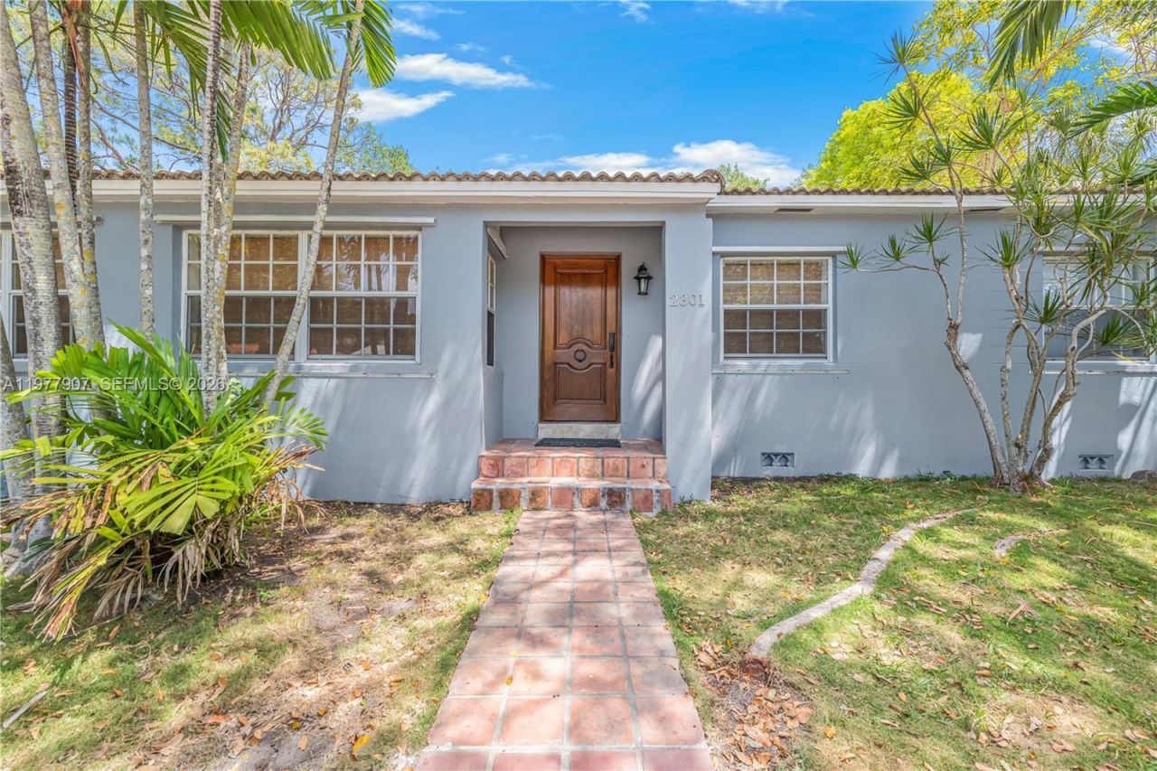 2301 Tequesta Ln, Coconut Grove, FL 33133 Photo