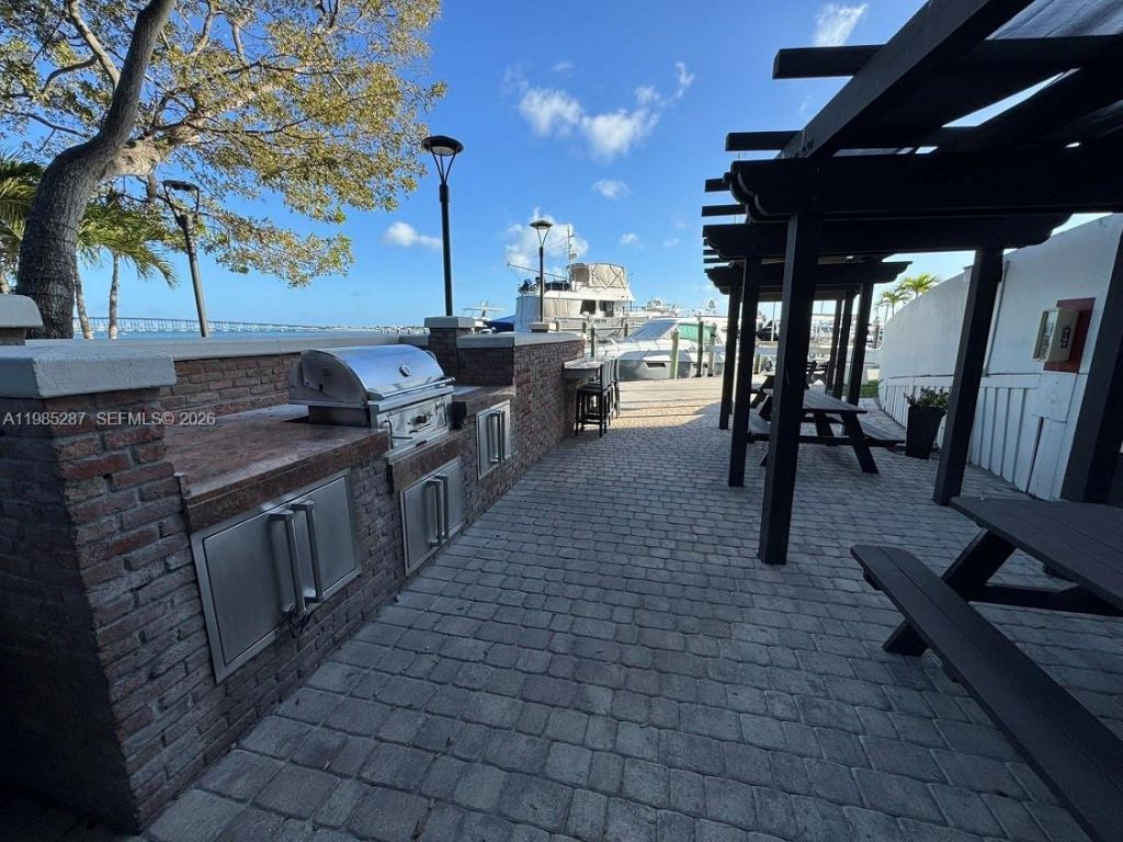 1901 Brickell Ave, Miami, FL 33129 Photo